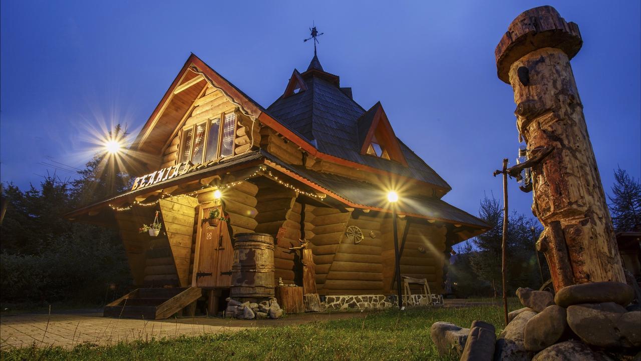 Готель Ведмідь Людвиківка Екстер'єр фото